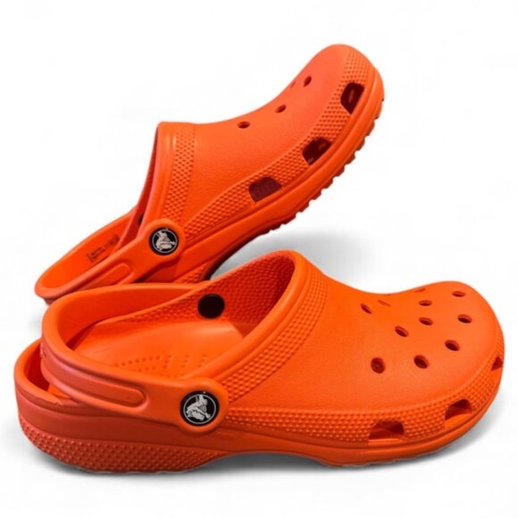 Crocs Classic Clogs – Orange – Men’s 7 / Women’s 9 – Excellent - Picture 1 of 7